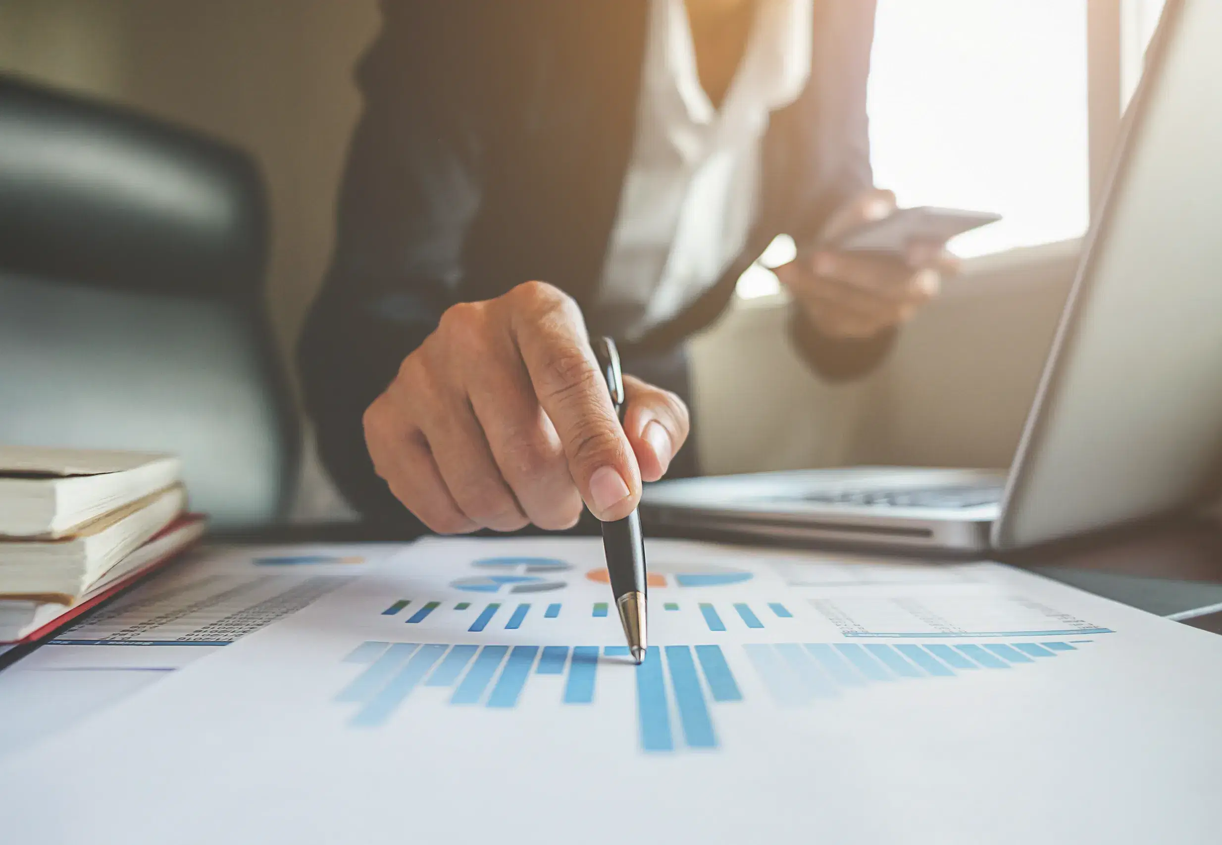 financial-consulting-manager-accountant-professional-discussion copy